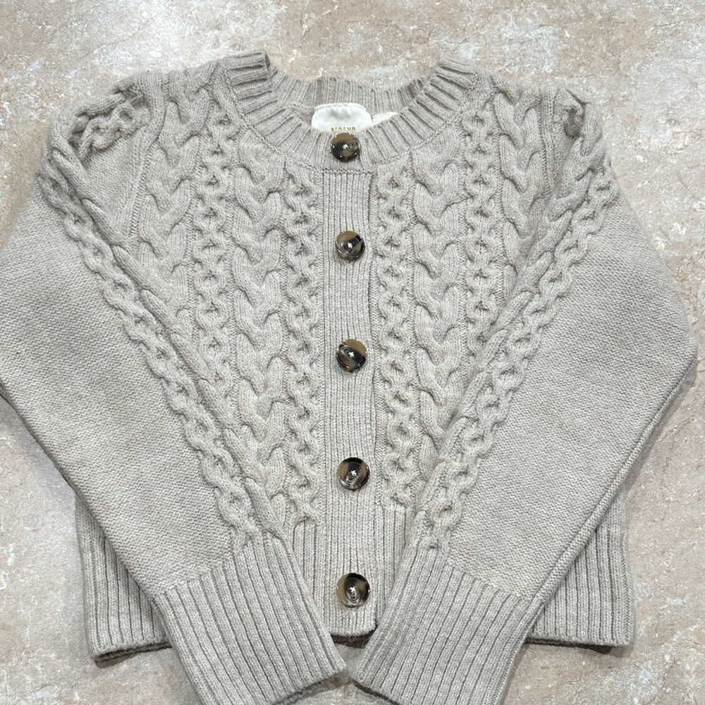 NWT Maeve Anthropology Oxford/Oatmeal color cropped cardigan women’s size L